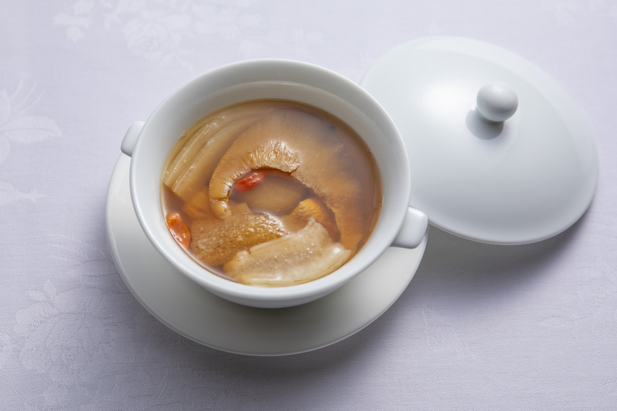 中国料理翠林の自家製蒸しスープ